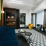 Garden Square Hotel