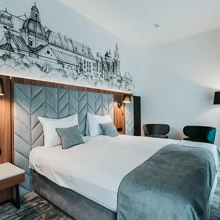Hotel Focus Premium 4*