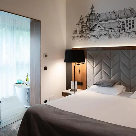 Focus Premium Hotel