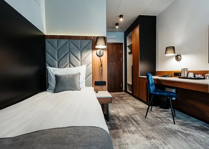 Focus Premium Hotell 4*